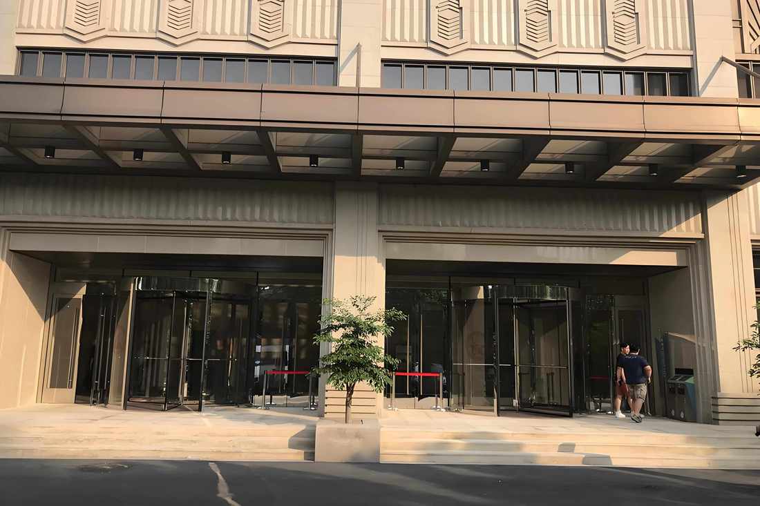 东方国际元中大厦